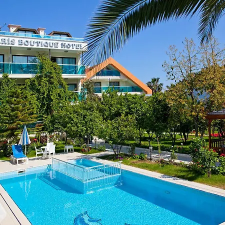 מלון Oersmaris Boutique 4*