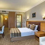 Oersmaris Boutique 호텔 4*