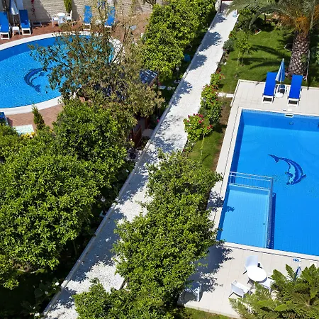 Oersmaris Boutique מלון 4*
