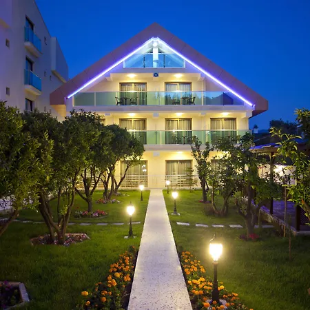 Oersmaris Boutique 4* מרמריס